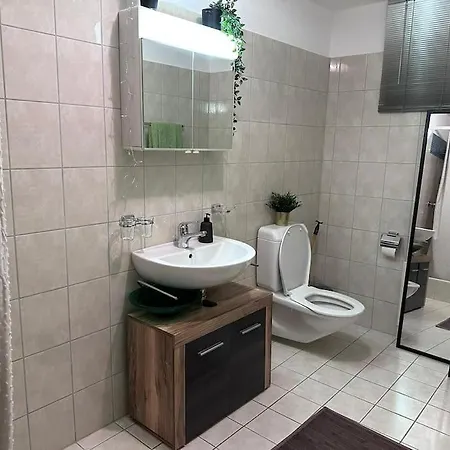 Cozy, And Quiet 50 Square Meters Davos