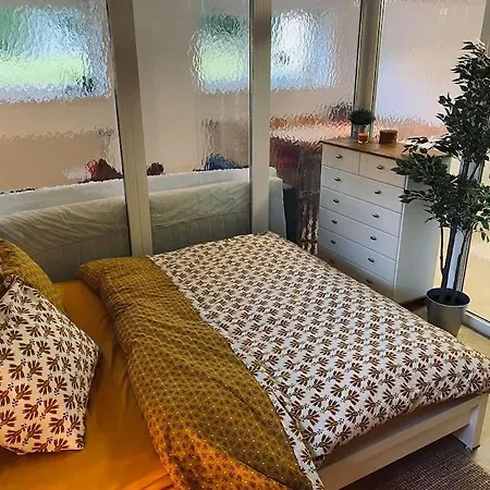 Cozy, And Quiet 50 Square Meters Daire Ostrava